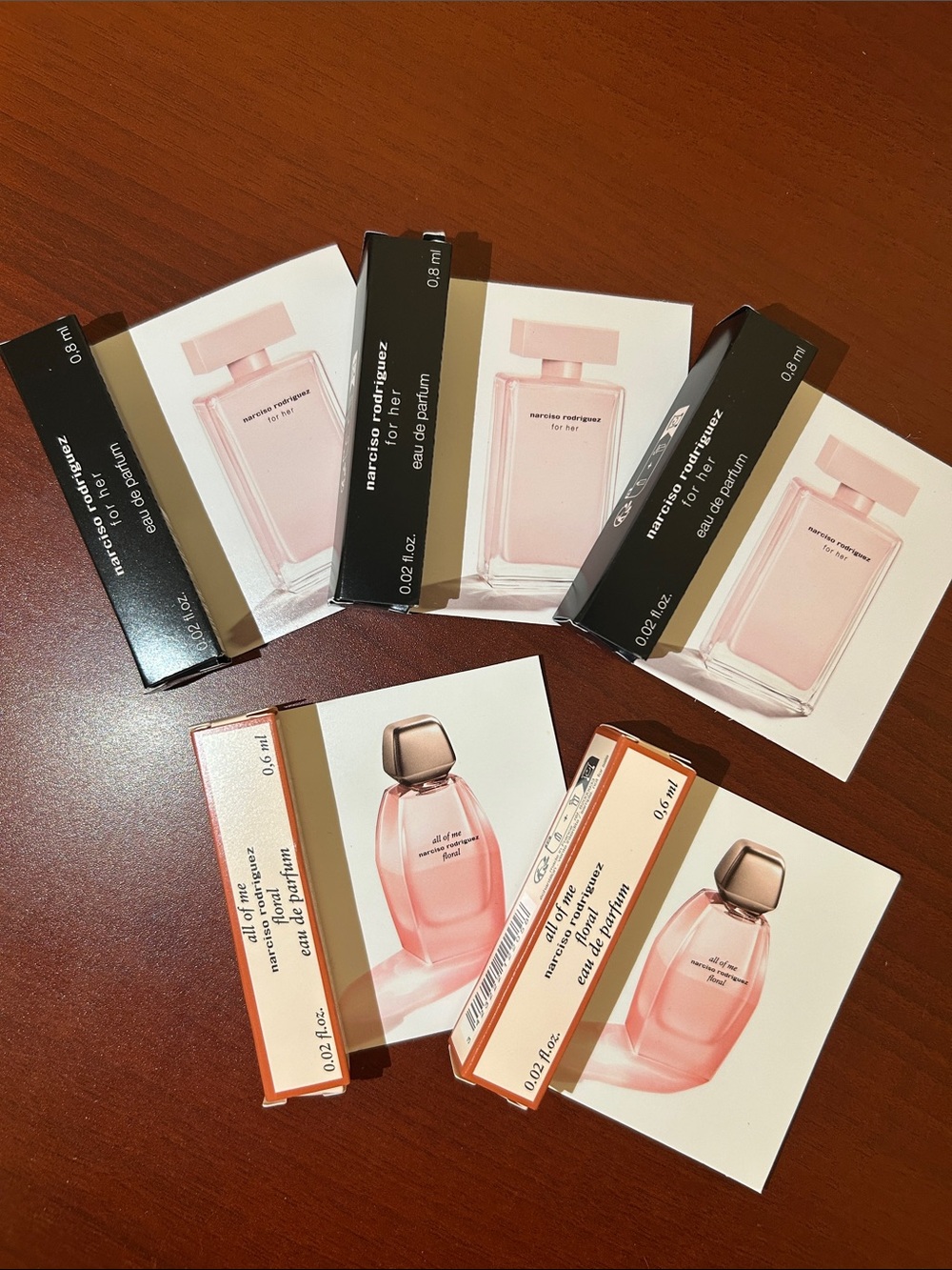 5 pieces Narciso Rodriguez samples